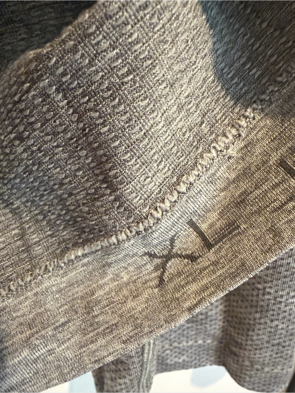 Lululemon Metal Vent Tech Long-Sleeve Shirt - Picture 2 of 5